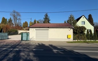 budynek usługowy z dużym parkingiem | centrum Oświ